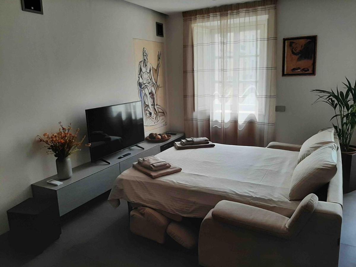 Les Fleuves - Buthier Apartment Aosta Bagian luar foto