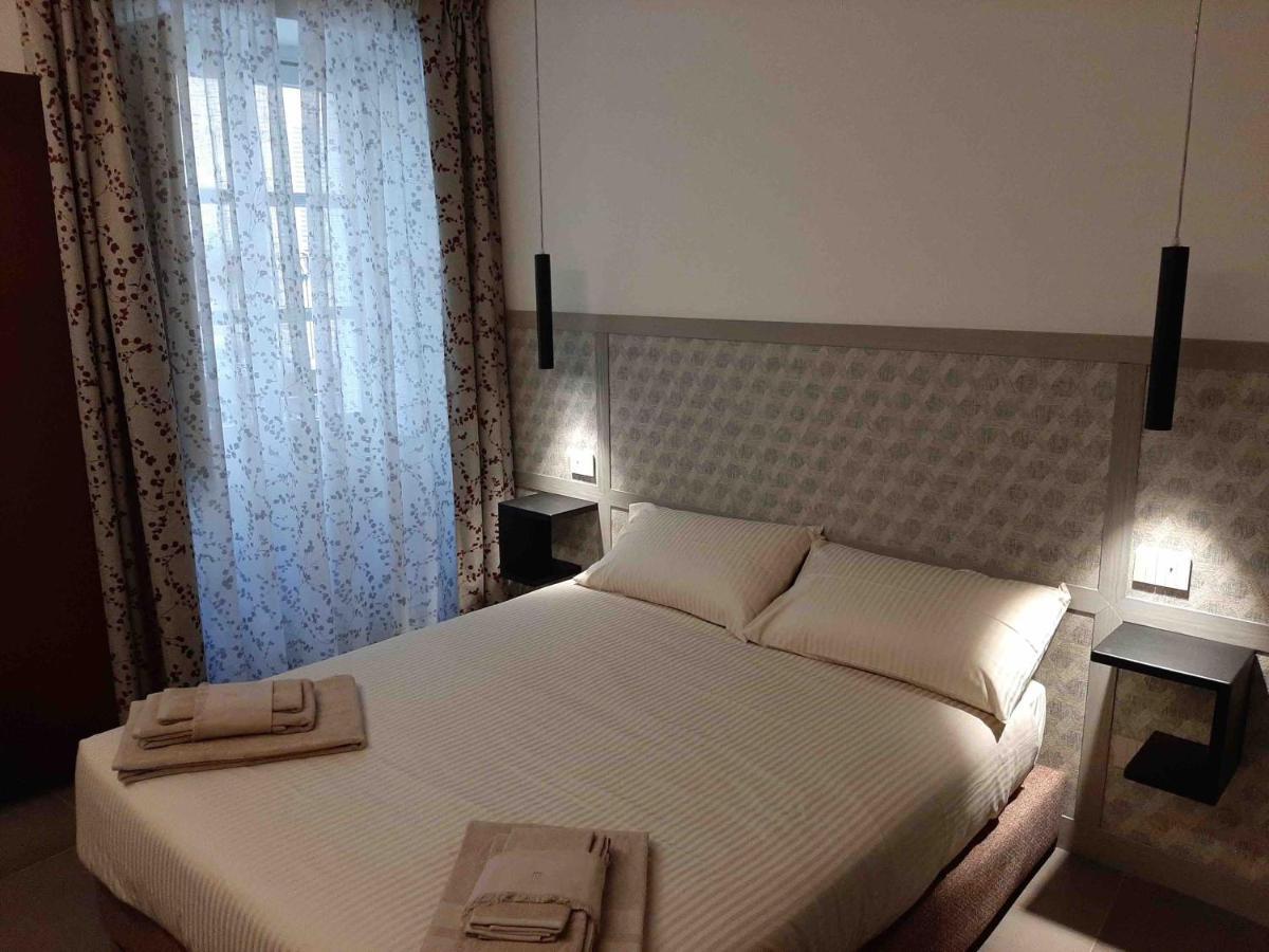 Les Fleuves - Buthier Apartment Aosta Bagian luar foto